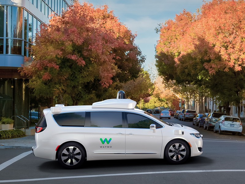 V Detroitu se představí autonomní hybrid Waymo